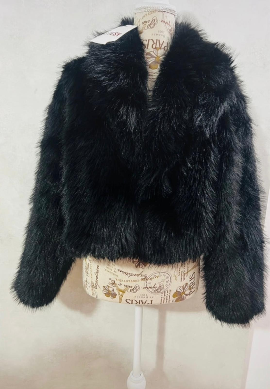 Pelliccia Sintetica Nera Corta - Giubotto Eco-Fur Taglia Unica | MDivaFashion