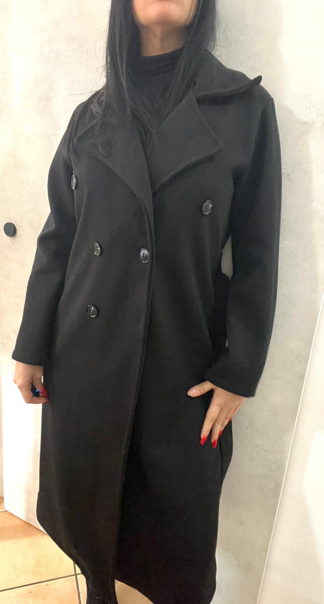 Giaccone Lungo a Righe Nero con Bottoni - Cappotto Donna Premium | MDivaFashion